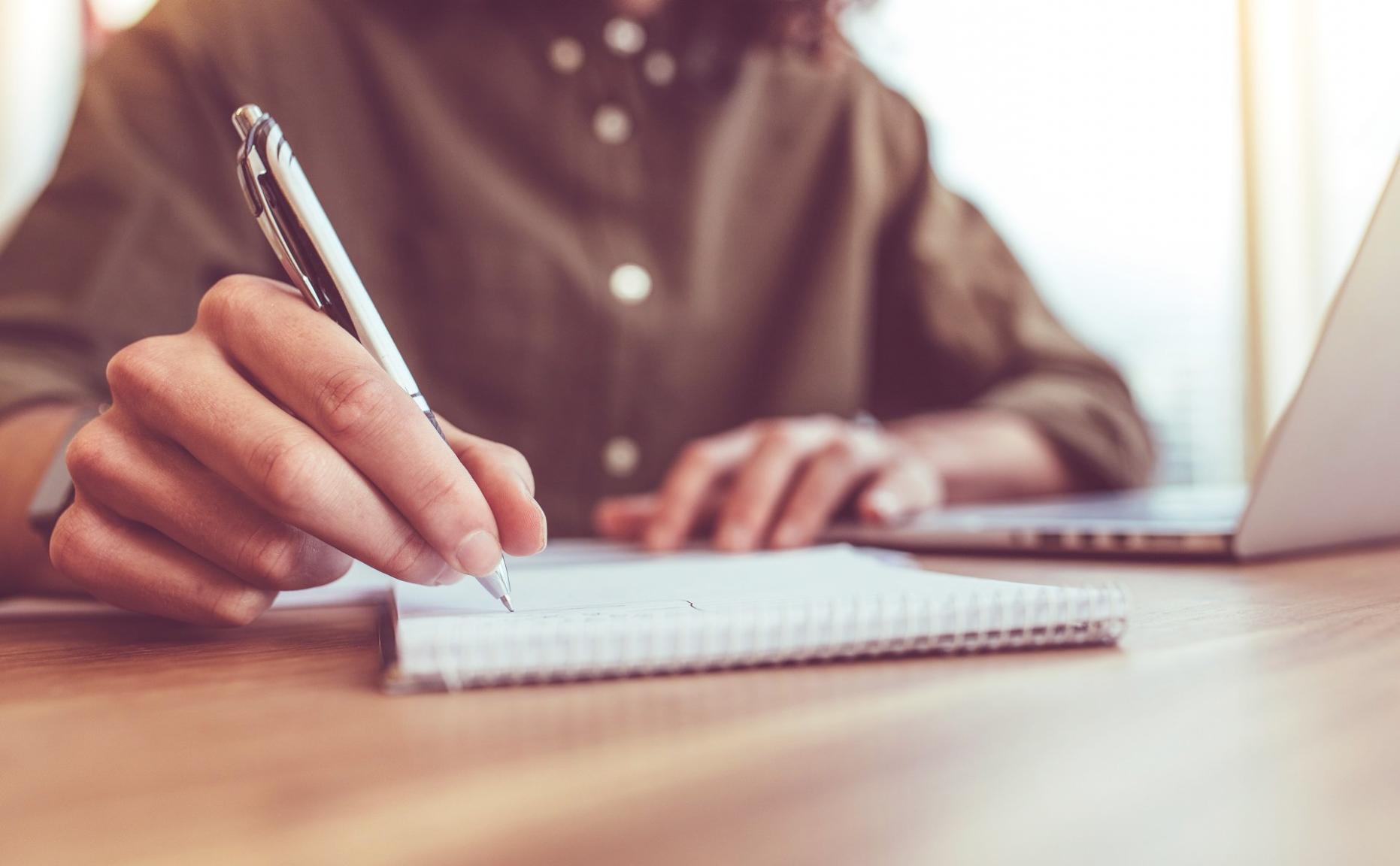 Внешняя мотивация на коротких и длинных дистанциях: что показывают данные?